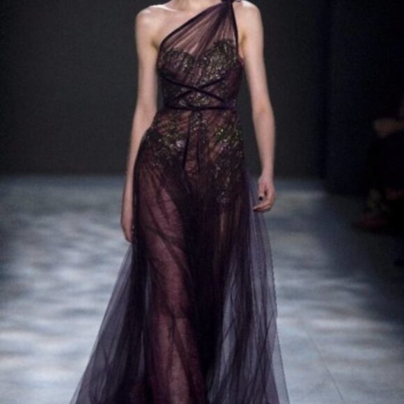 Looking For This Dress By MARCHESA - Picture 3 of 4
